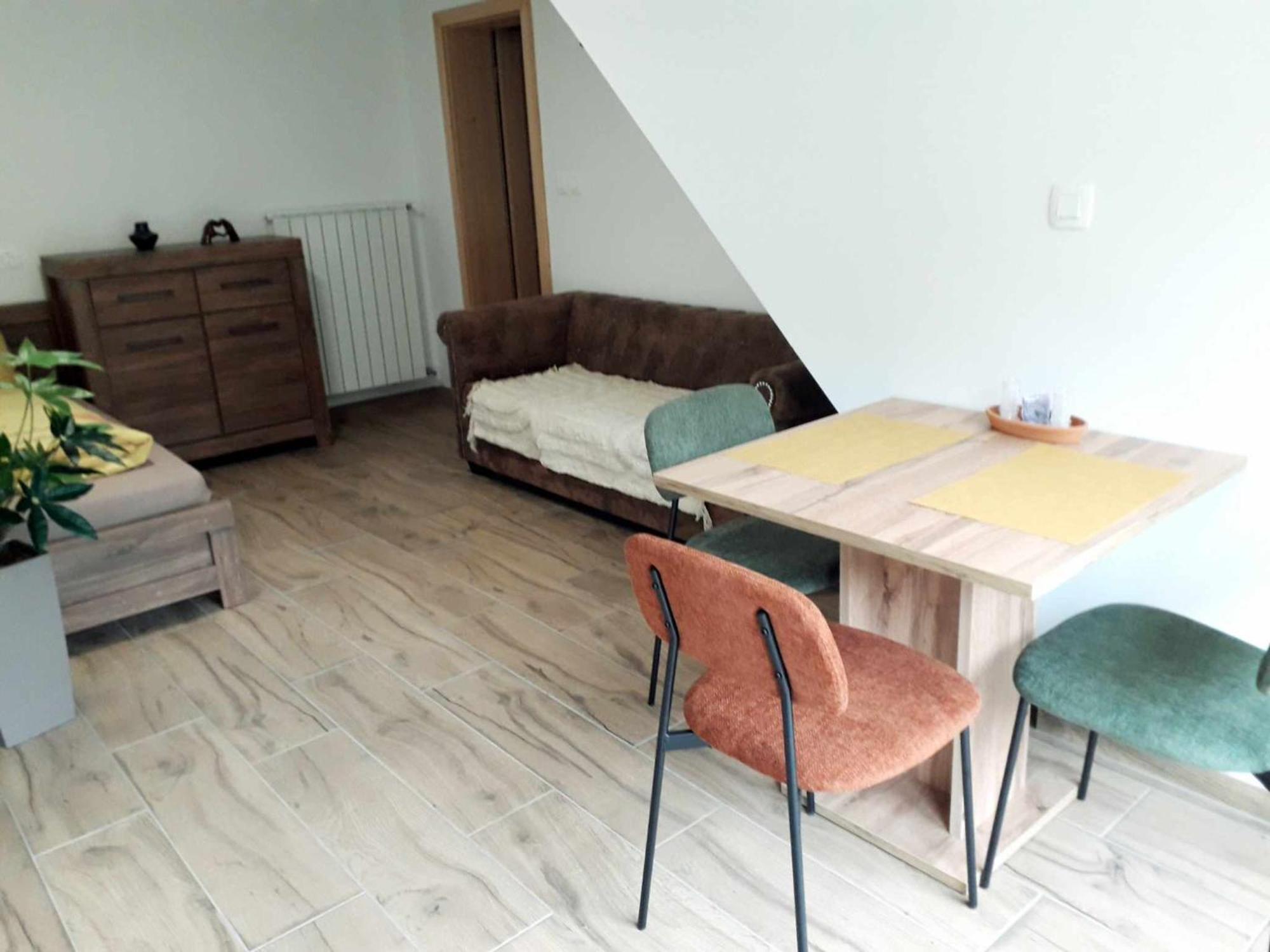 Apartmaji Brloznica Pod Veliko Planino Luče 外观 照片